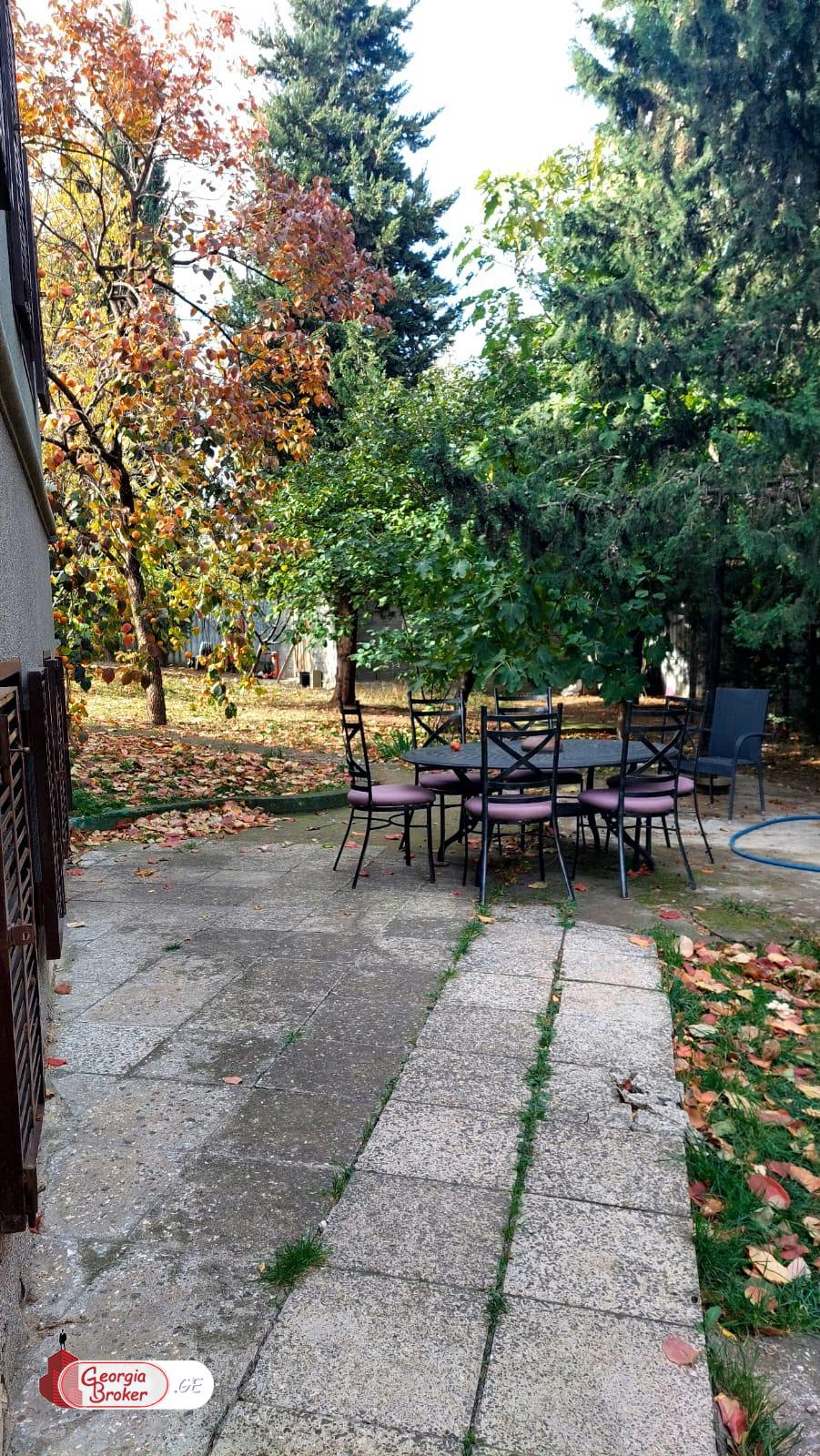 იყიდება ახალი გარემონტებული 5 ოთახიანი  აგარაკი წეროვანში